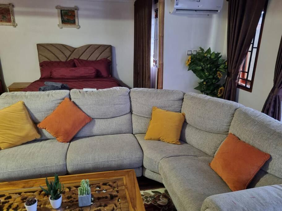 Suci'S Friendly Apartments Ματαράμ Εξωτερικό φωτογραφία