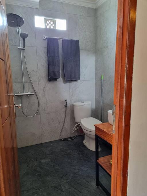 Suci'S Friendly Apartments Ματαράμ Εξωτερικό φωτογραφία